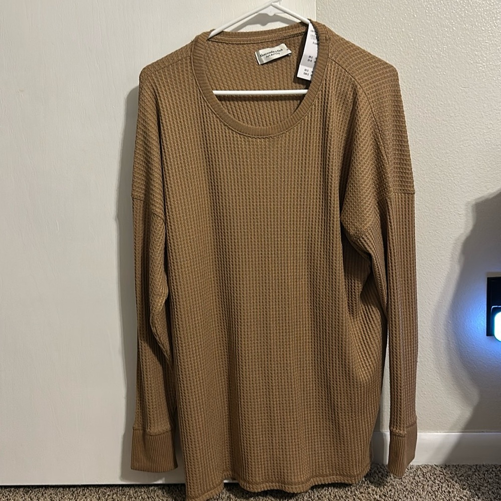 Abercrombie & Fitch Long-Sleeve Waffle Knit Top in Camel